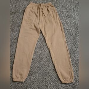 NWOT Prettylittlething Tan Beige Loose Joggers Sweatpants XS Extra Small